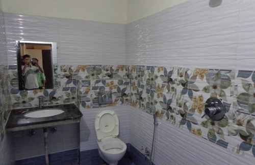 Gadarwara Hotel | Hotel Park Paradise and Restaurant