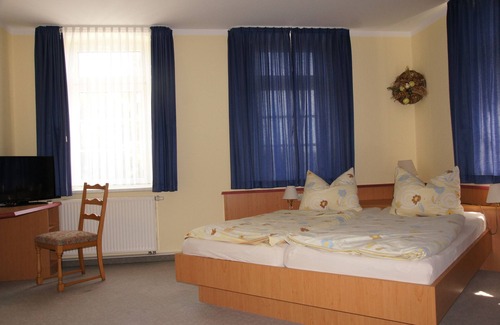 Großerkmannsdorf Hotel | Hotel & Pension Müllers Gasthof