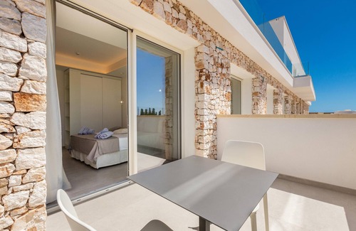 Torre Pali Hotel | Hotel Perla Saracena - Patio Esterno