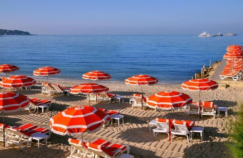 Antibes Bed & Breakfast | Hotel Pierre Loti