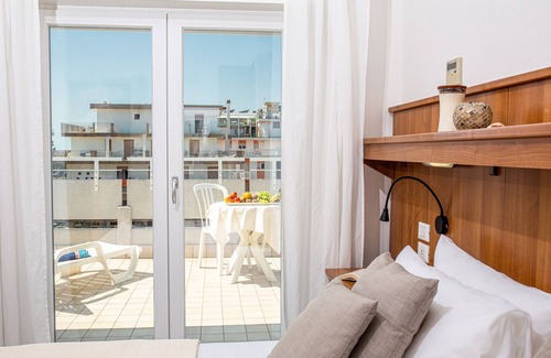 Faro Hotel | Hotel Pigalle