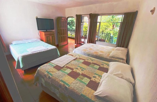 Panajachel Hotel | Hotel Posada Don Carlos