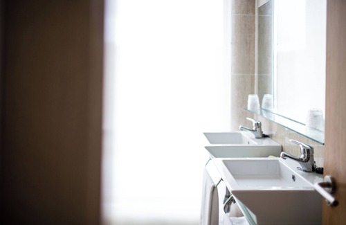 Mijares Hotel | HOTEL PUERTA DE SANTILLANA