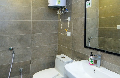 Noida Hotel | Hotel Red York