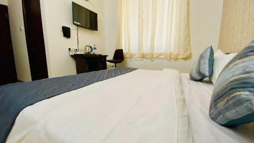 Indore Hotel | Hotel Regency