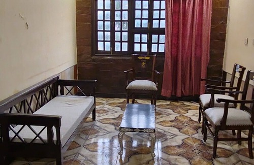 Varanasi Hotel | HOTEL RIZ VARANASI