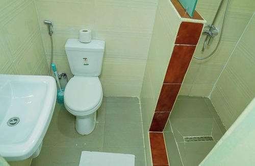Oshodi-Isolo Hotel | Hotel Romeneo