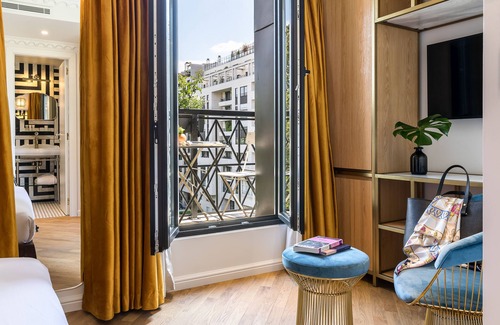 15th Arrondissement Hotel | Hotel Rose Bourbon