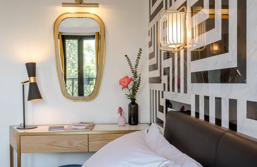 15th Arrondissement Hotel | Hotel Rose Bourbon