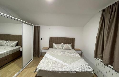 Niksic Bed & Breakfast | Hotel Royal Garden