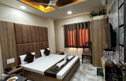 Ajmer Hotel | HOTEL ROYAL SUITES +