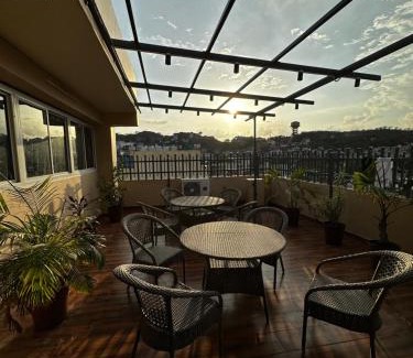 Ajmer Hotel | HOTEL ROYAL SUITES +