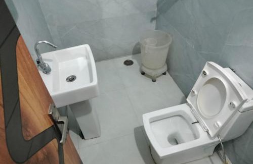 Khattalwada Hotel | Hotel Royall Inn2