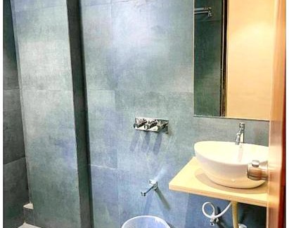 Shirdi House | Hotel Rudraksh Palace ! near Sai baba mandir & Main places - Premium Family Rooms with Fully Air Conditioned and Free Wi-Fi ! Best Facilities Hotel