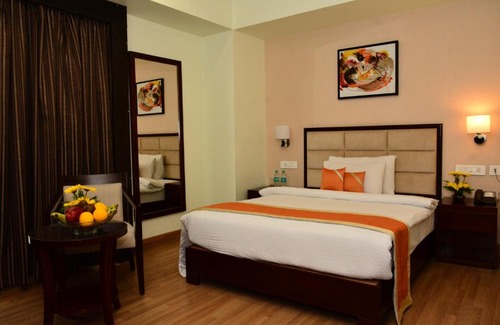 Gomti Nagar Hotel | Hotel Sagar Sona