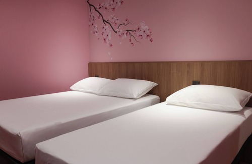 Geylang Hotel | Hotel Sakura by Venue