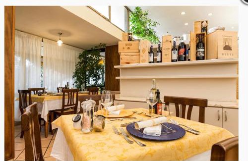 Marina di Pietrasanta Hotel | Hotel San Carlo