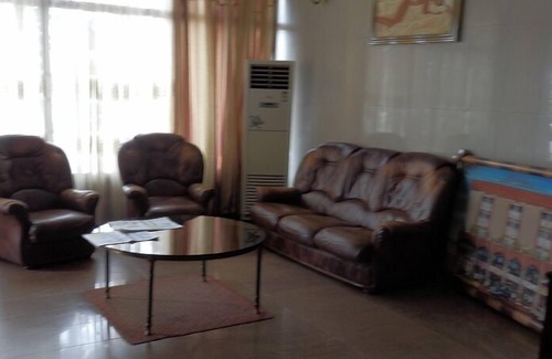 Yaounde Hotel | Hotel Santa Lucia