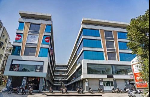 Surat Hotel | Hotel Santeria Inn, Best Luxurious Hotel AC Rooms In Surat