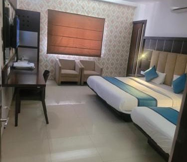 Sayajiganj Hotel | Hotel sapphire regency