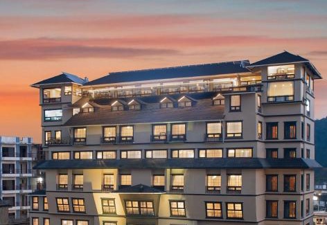 Pokhara Hotel | Hotel Sarowar Pokhara-Luxury Hospitality in the Heart of Pokhara