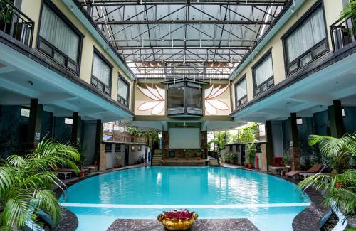 Pokhara Hotel | Hotel Sarowar Pokhara-Luxury Hospitality in the Heart of Pokhara
