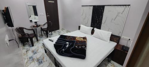 Paharganj House | Hotel Sharda Inn