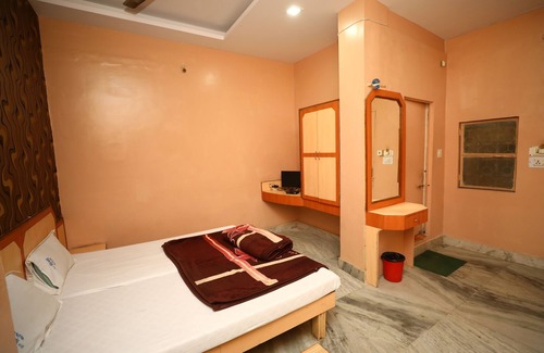 Bhopal Hotel | Hotel Shikha Palace