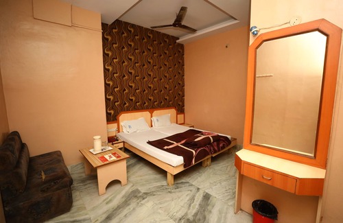 Bhopal Hotel | Hotel Shikha Palace