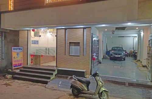 Kanpur House | Hotel Shree Galaxy, Kanpur