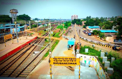 Bhubaneshwar Apartment | Hotel Shree Krishna Nearby Bhubaneswar Railway Station