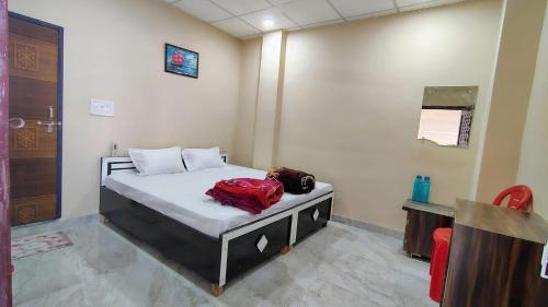 Khattalwada Hotel | Hotel Shri Krishna