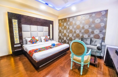 Civil Lines Hotel | Hotel Shyampuriya Palace