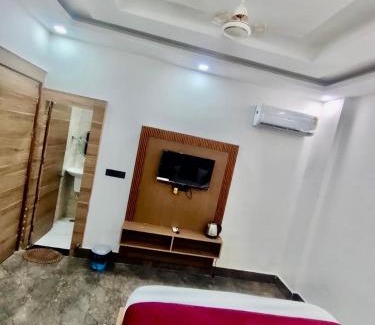 Basai House | Hotel Silver Corridor