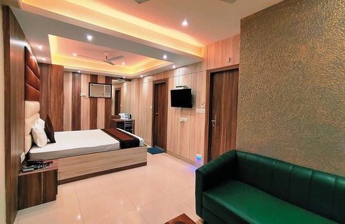 Ballygunge Hotel | HOTEL STEAM