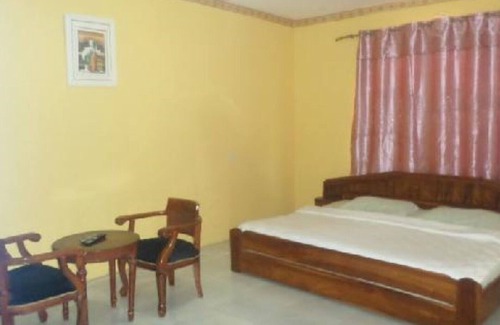 Nungua House | Hotel suite in the heart of Ghana.