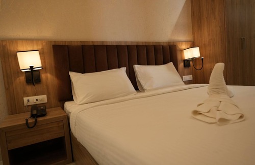 Asansol Hotel | Hotel The Avoir Asansol