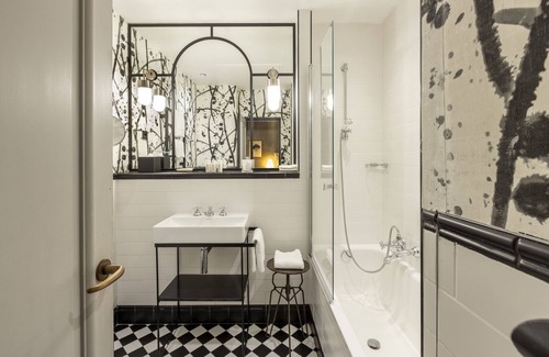 Palais-Royal Hotel | Hotel Therese