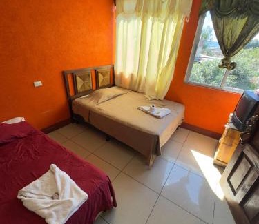 Panajachel Hotel | Hotel tzutujil