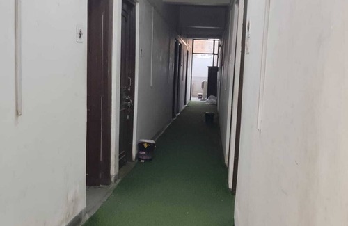 Rau Hotel | Hotel United Grill Indore