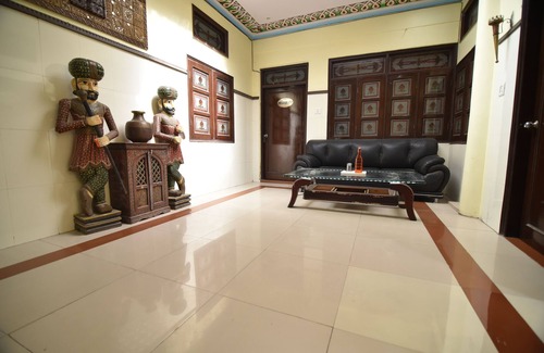 Bani Park Hotel | Hotel Vaishnavi