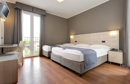 Faro Hotel | Hotel Victoria Frontemare