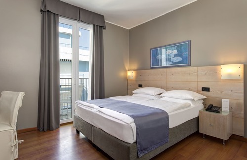 Faro Hotel | Hotel Victoria Frontemare