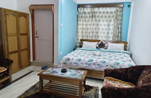 Tawang Hotel | Hotel White Tara
