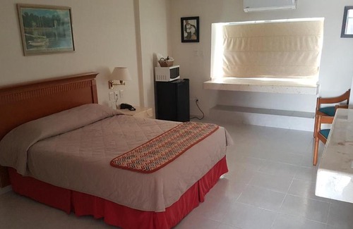 Downtown Cancun Hotel | Hotel y Suites Nader