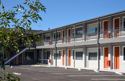 Adelaide Central Business District Hotel | HotelMOTEL Adelaide