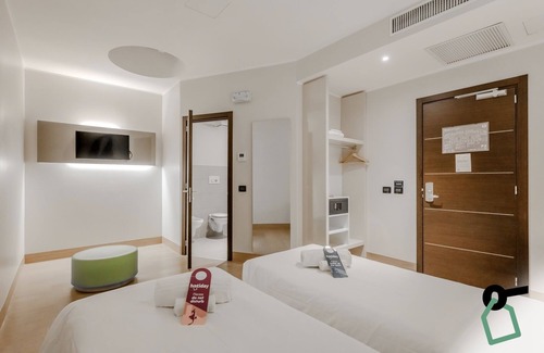 Albate Hotel | Hotiday Como Paoli