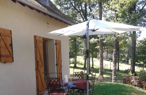 Planioles House | House any comfort 5 pers in 5 min of FIGEAC with shaded terraces