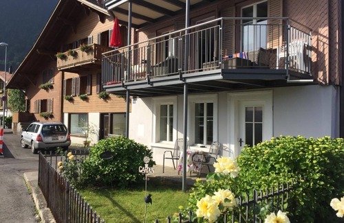 Darligen Apartment | House by the lake