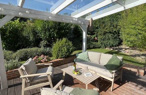 Ascheberg House | House by the lake with garden, hot tub & fire pit